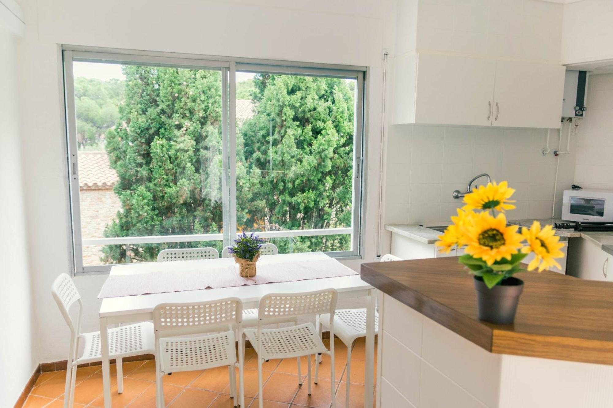 Apartaments Falco Llança Exteriér fotografie