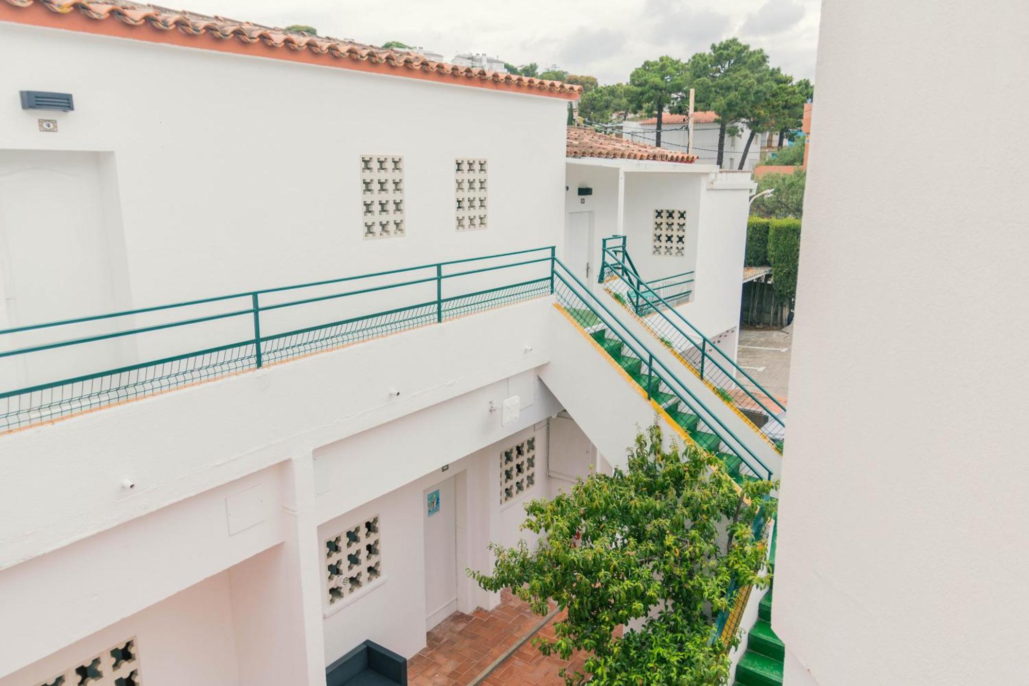 Apartaments Falco Llança Exteriér fotografie